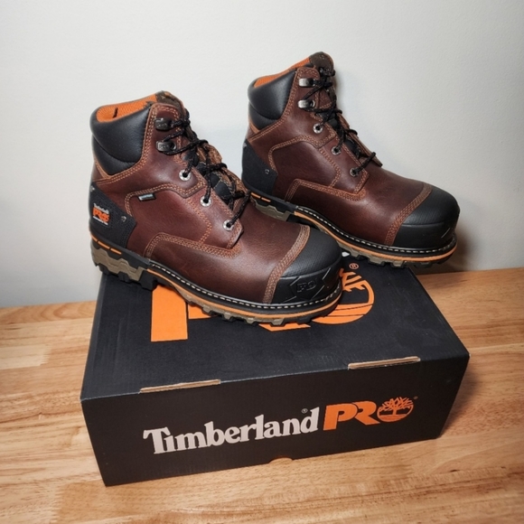 Timberland boondock Composite work boots size 7 WIDE - Picture 1 of 9
